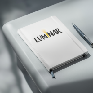 llibreta luminar blanca amb goma elàstica